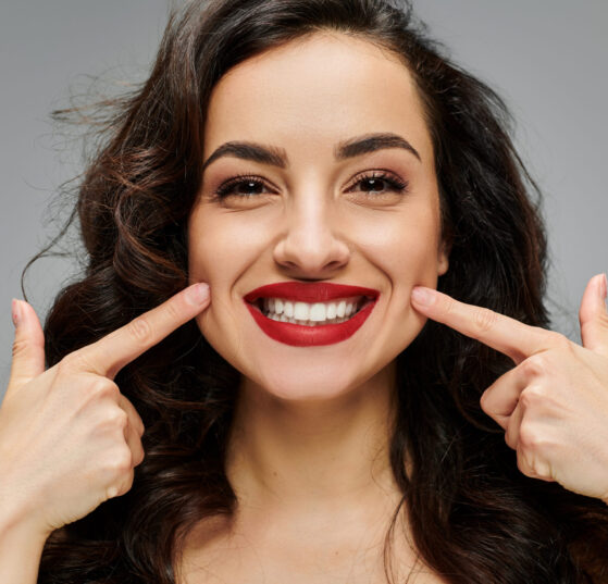 cosmetic tooth bonding in Northville