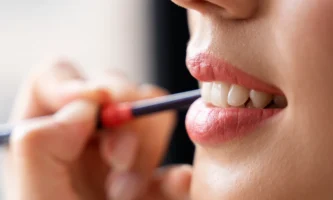 cosmetic tooth bonding